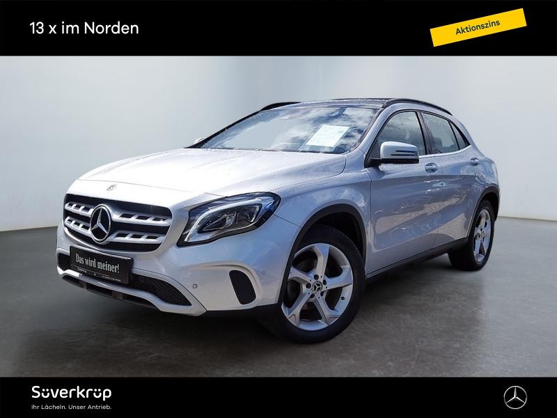 Mercedes-Benz GLA 180 KAMERA PANO SPUR PDC SHD SHZ