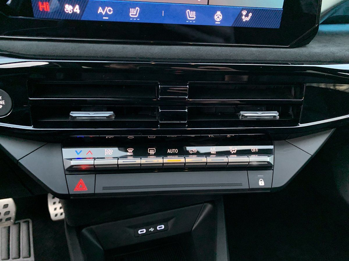 Renault Clio - Bild 18