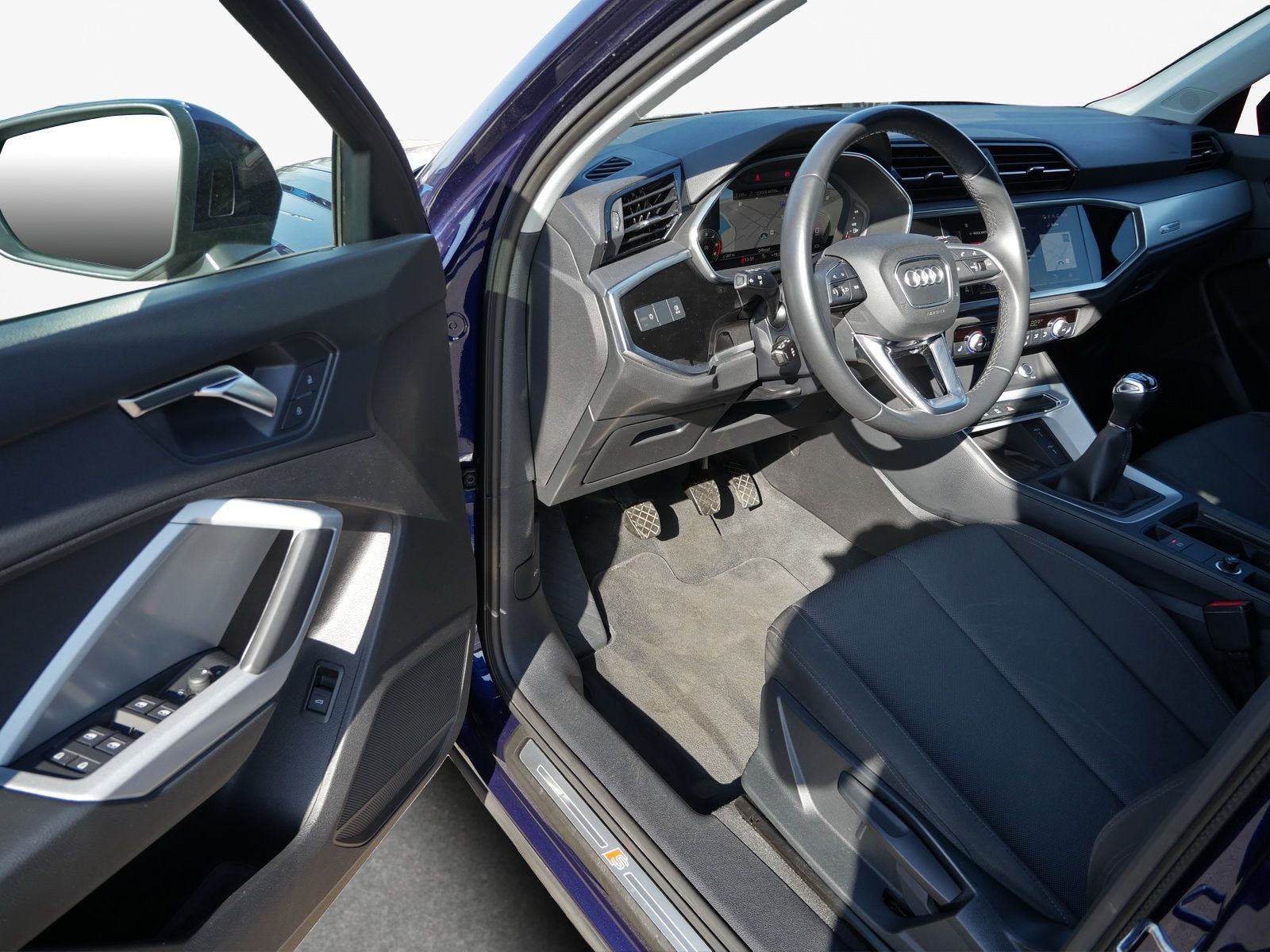 Audi Q3 - Bild 14