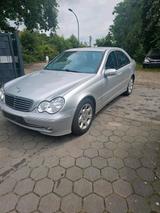 Mercedes-Benz Mercedes C 240 w203 - gebrauchte Mercedes-Benz C 240 aus dem Jahr 2000