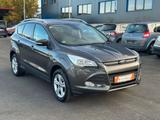 Ford Kuga Sync Edition Ford Scheckheftgepflegt - Ford Kuga: For