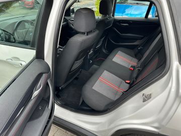 BMW X1 - 10