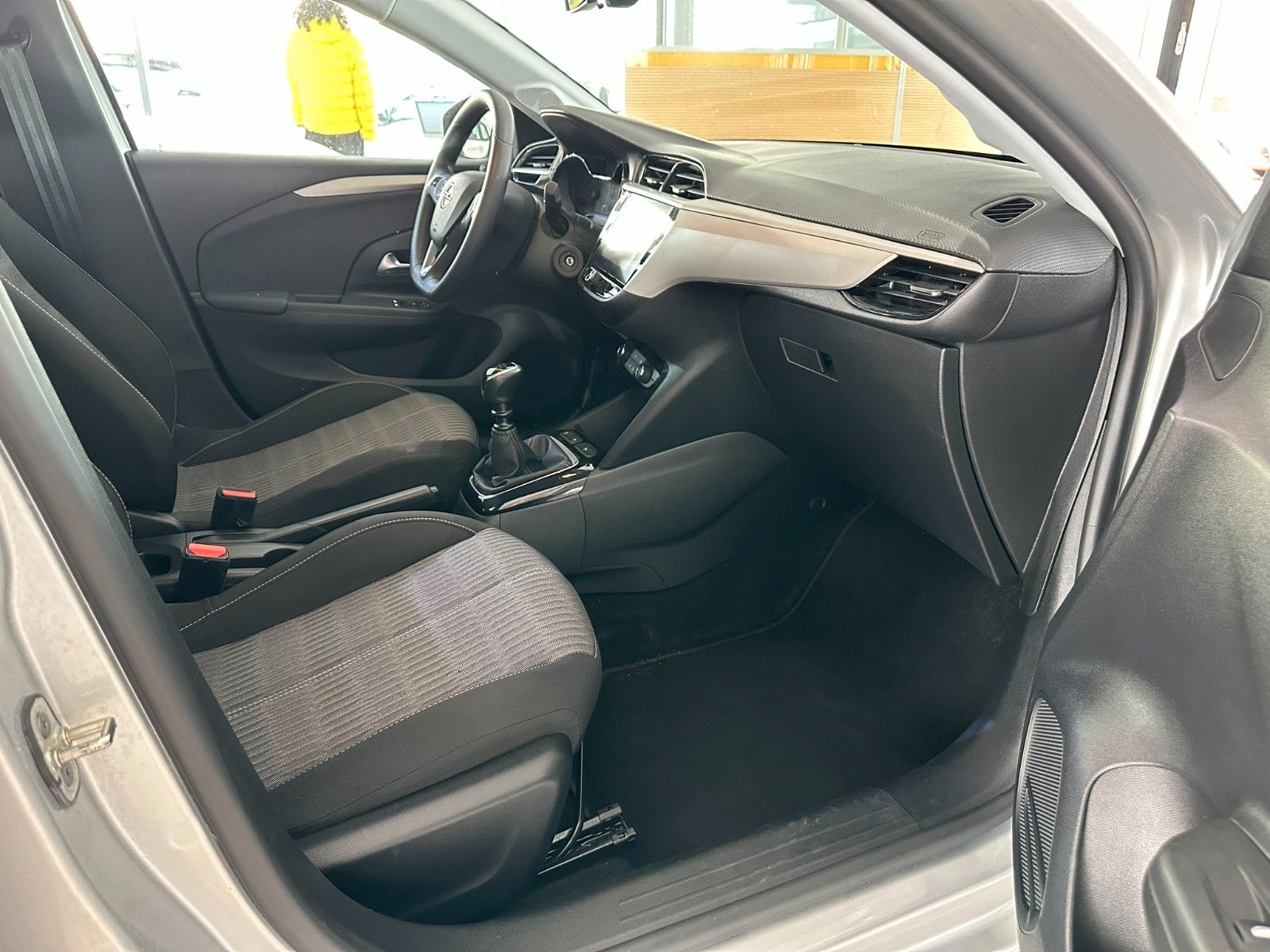 Fahrzeugabbildung Opel Corsa F Edition 1.2T NAVI/PDC/R'CAM/TEMPOMAT