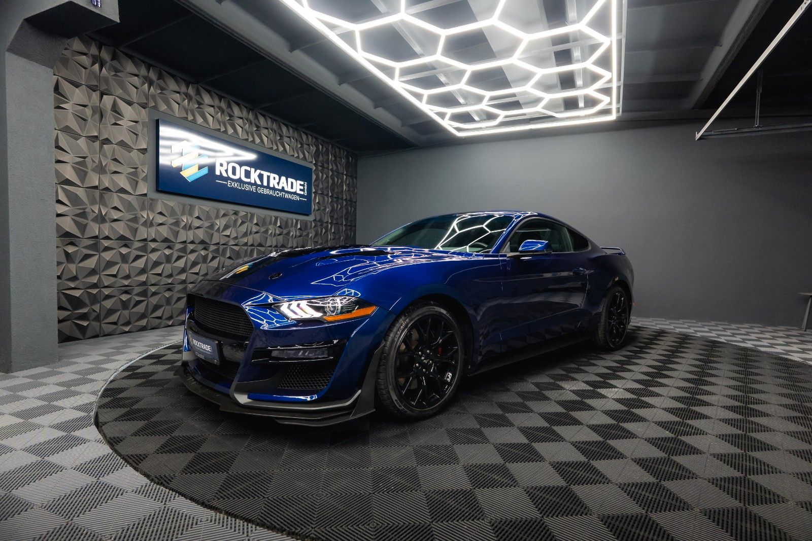 Fahrzeugabbildung Ford Mustang Shelby GT 500 Coupe Performance PREMIUM