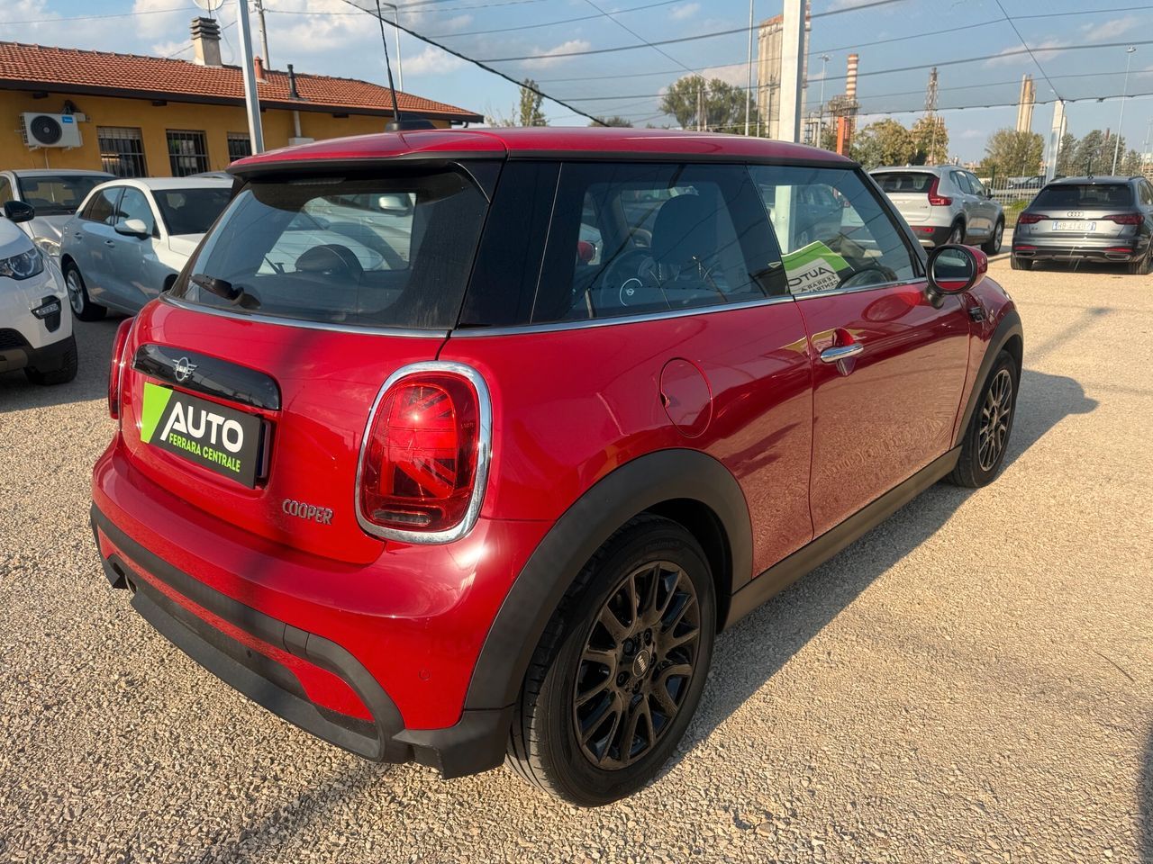 MINI Mini 1.5 Cooper Camden Edition imagem 3