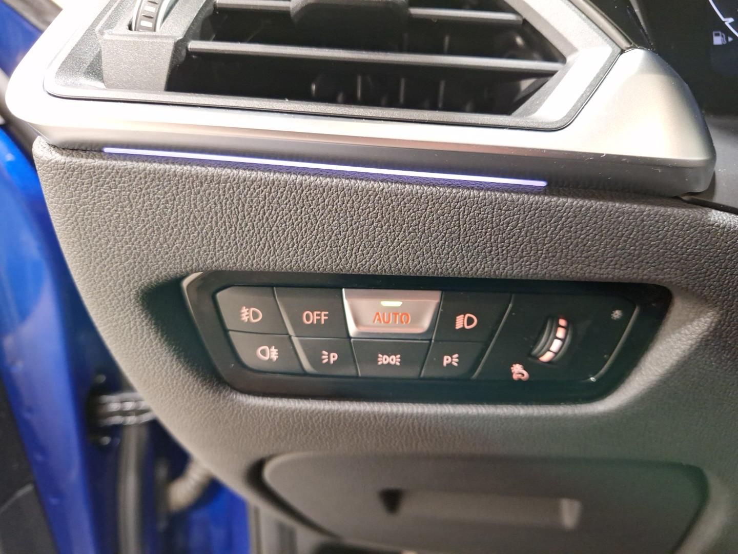 BMW 3 Touring 330 e xDrive M Sport Laser|RFK|HuD|SHZ foto 25