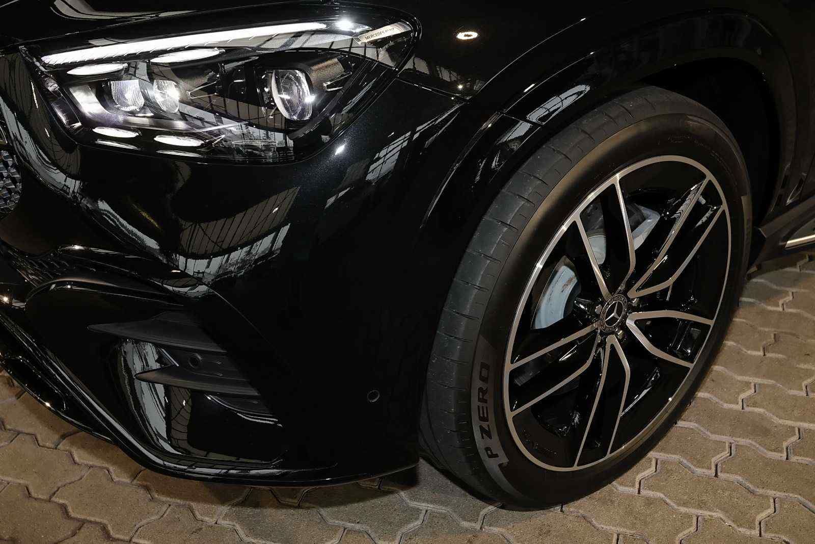 Mercedes-Benz GLE 450 d 4M AMG MBUX 360° M-LED Pano AHK Head-U foto 3