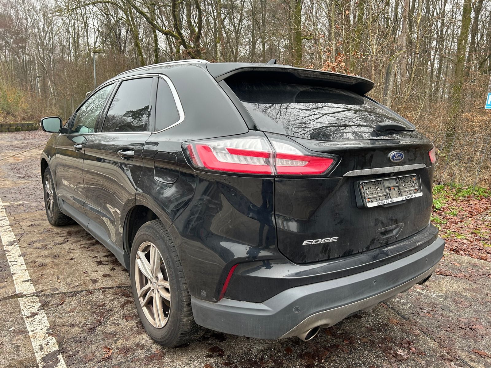 Fahrzeugabbildung Ford Edge 2.0 4x4 Aut. Titanium AHK MOTORSCHADEN