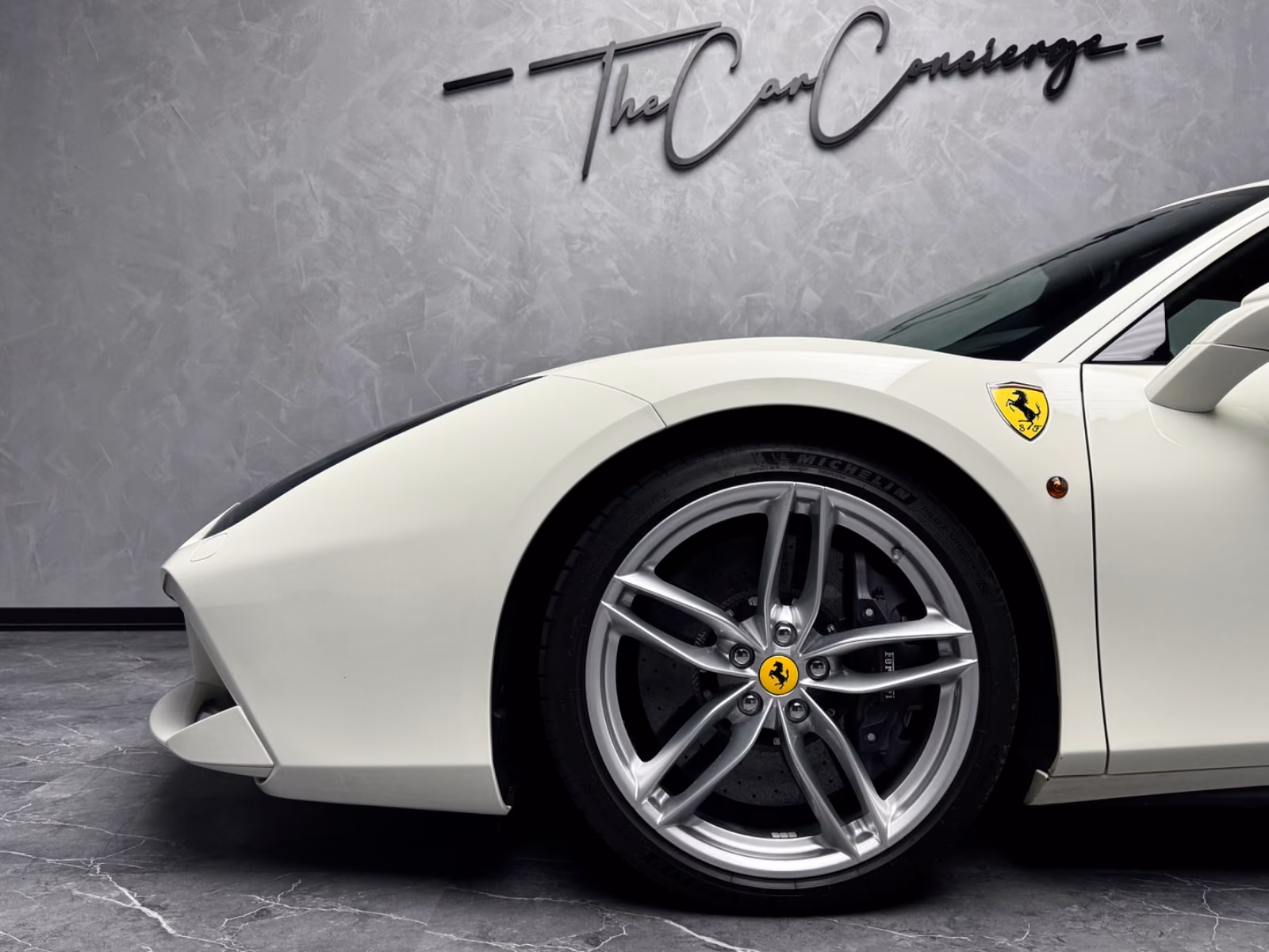 FERRARI 488 GTB CARBON RACING