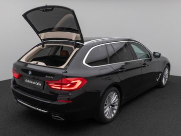 Fahrzeugabbildung BMW 540i xDr Tour Luxury Line HI-FI HUD DAB Panorama