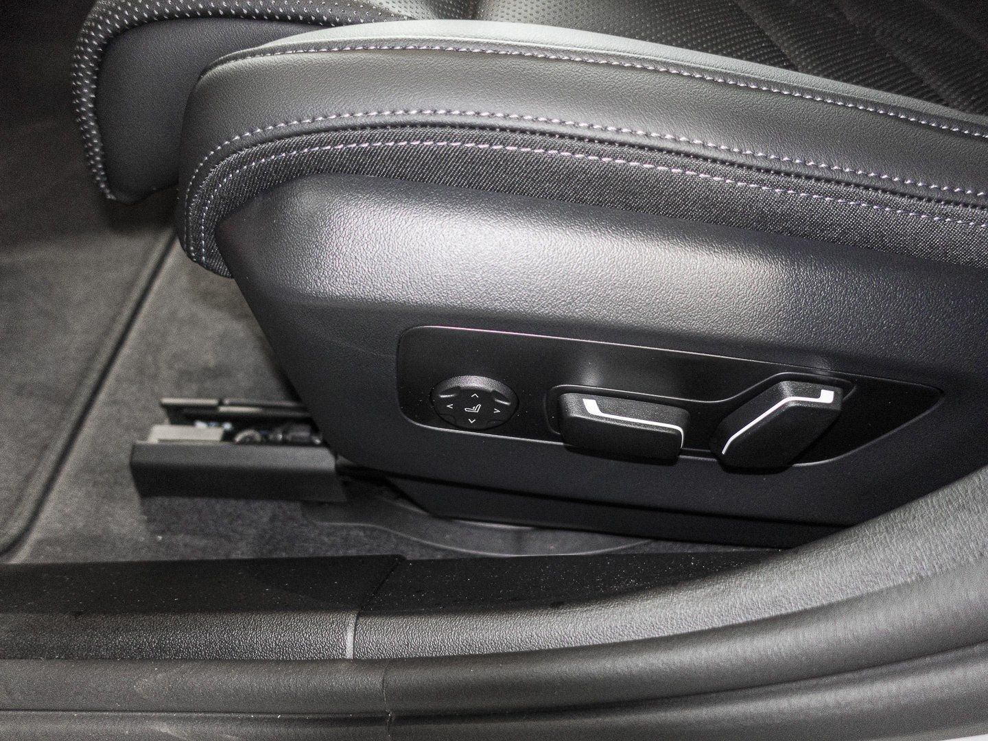BMW 520 - Bild 12