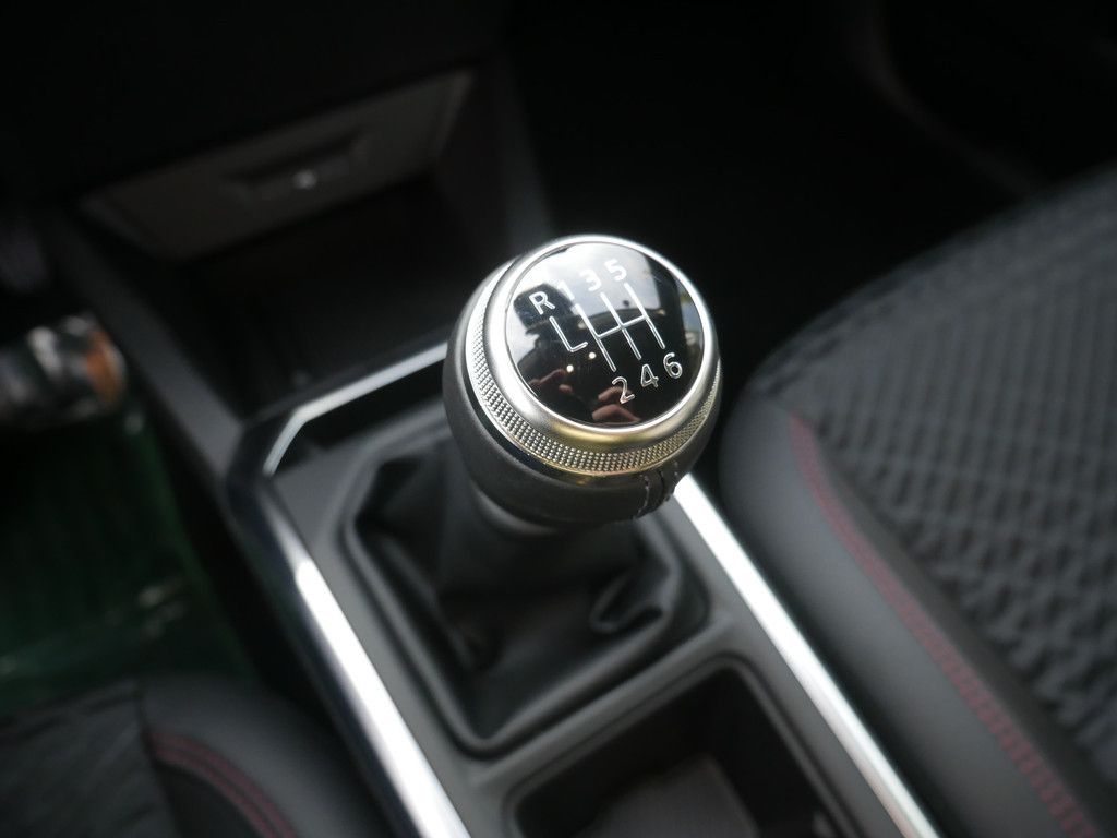 Fahrzeugabbildung Renault Clio Techno TCe 115