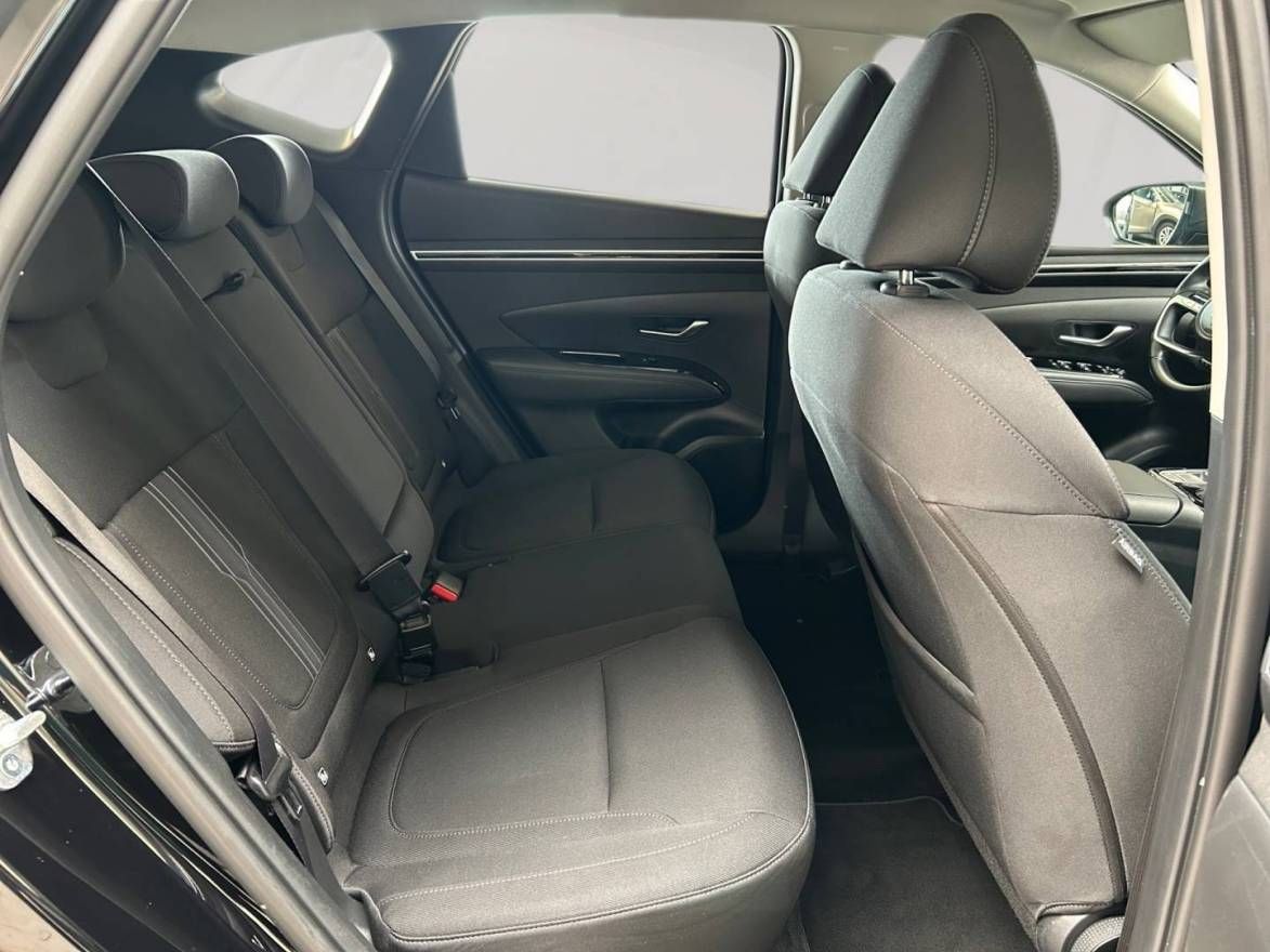 Fahrzeugabbildung Hyundai TUCSON Plug-in-Hybrid  Funktions-Paket, Navigati