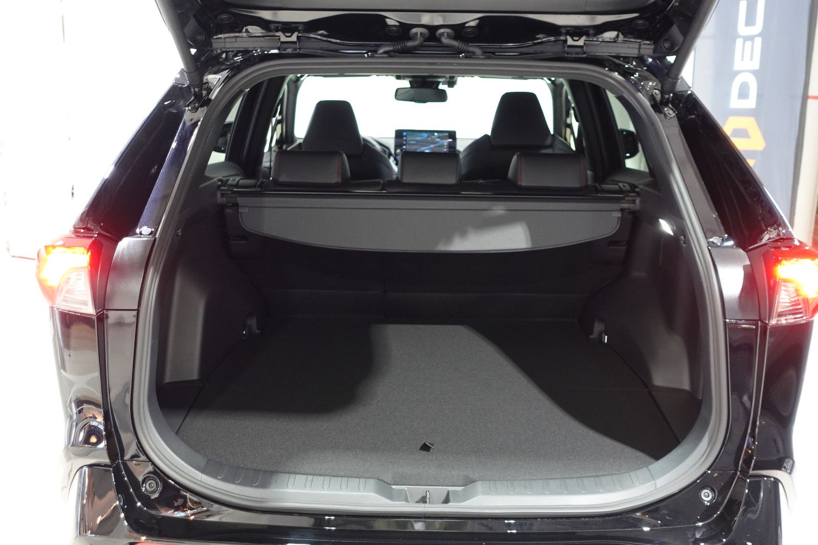 Fahrzeugabbildung Suzuki Across Plug-In Hybrid - Sitzh.,LED,Kamera,PDC