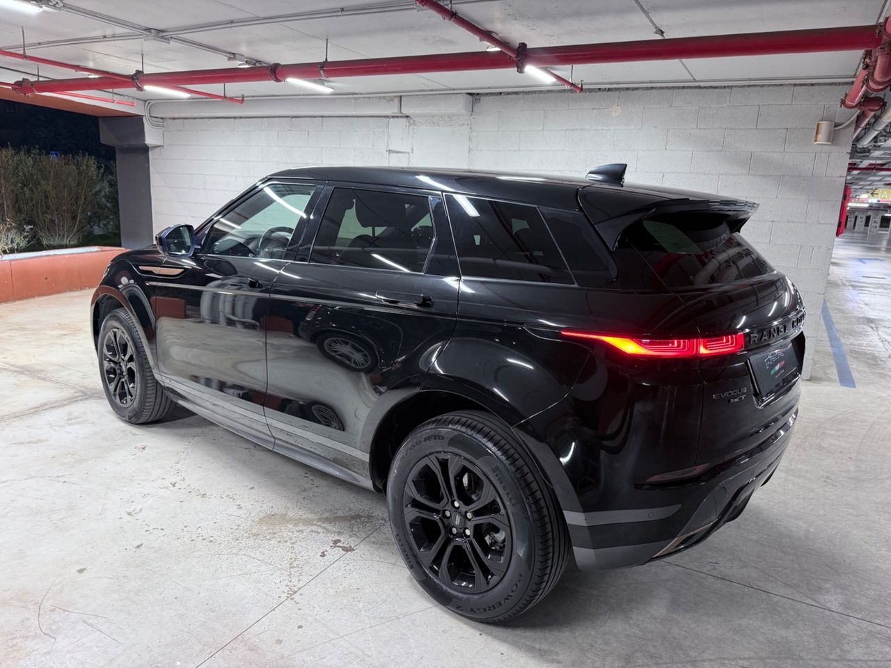 Land Rover Range Evoque 2.0D 150 cv R-Dynamic - TAGLIANDATA imagem 2