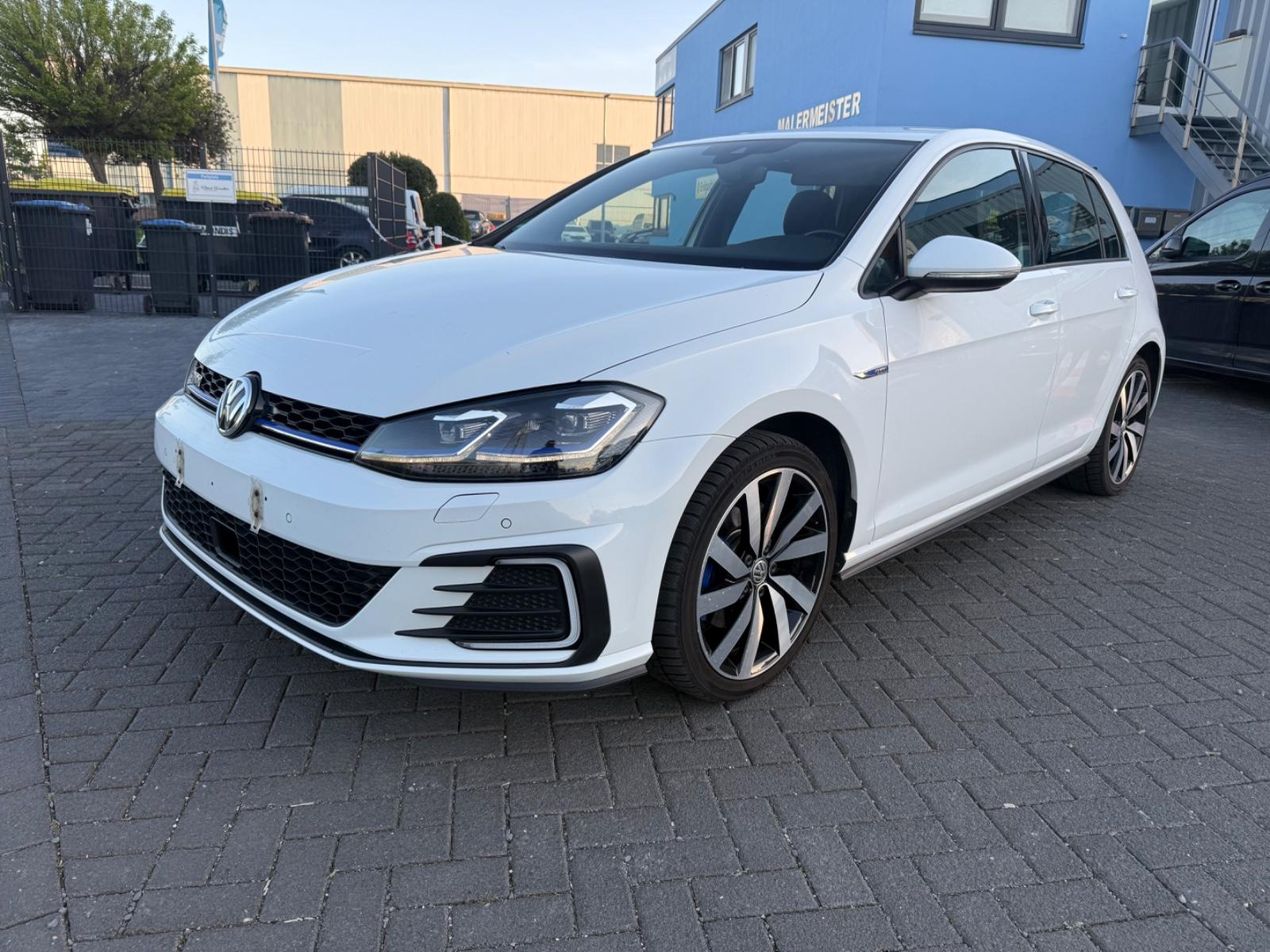 Volkswagen Golf VII Lim. GTE  / E-Hybrid / Start-Stopp