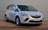 Opel ZAFIRA C TOURER ACTIVE 7SITZE*NAVI* PTS*17"*AHK - Opel Zafira mit Diesel-Antrieb: Kleinbus, Euro5, 1.7