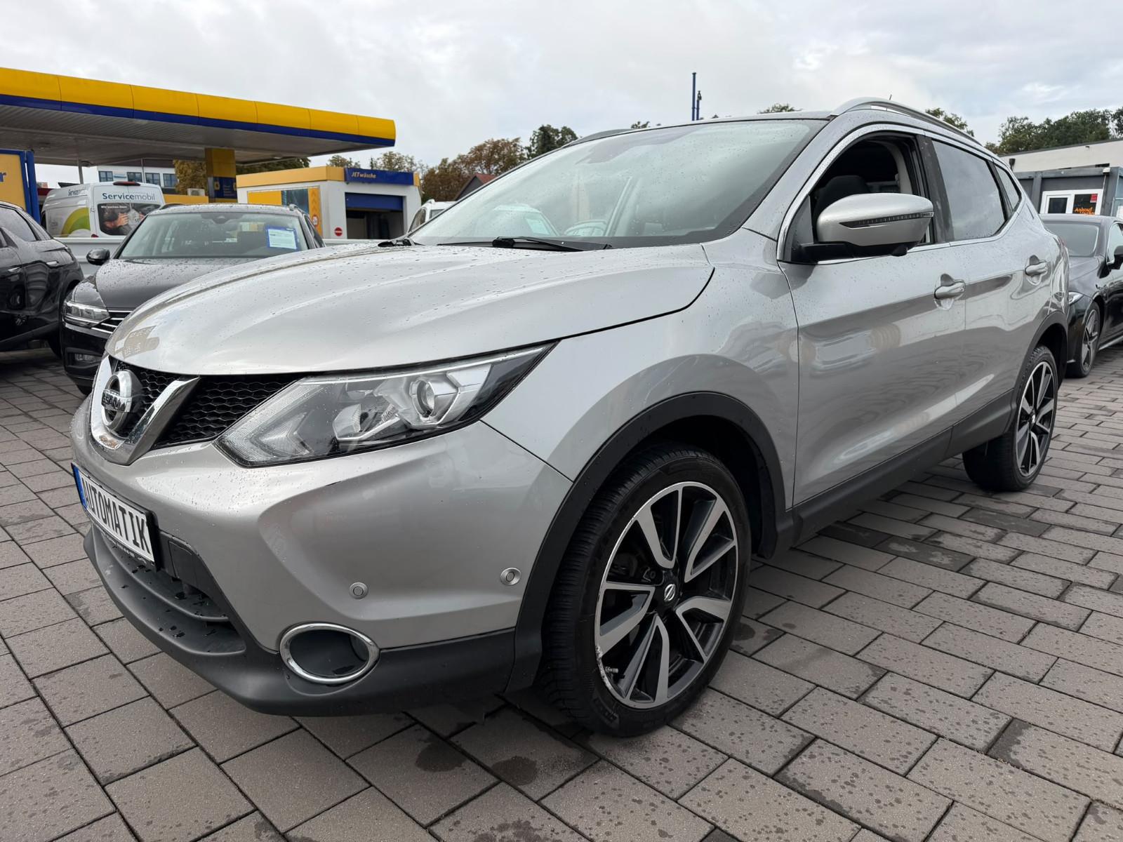 Nissan Qashqai Tekna*AHK*SHZ*NAV*360°CAM*TEMP*BLUETOOTH