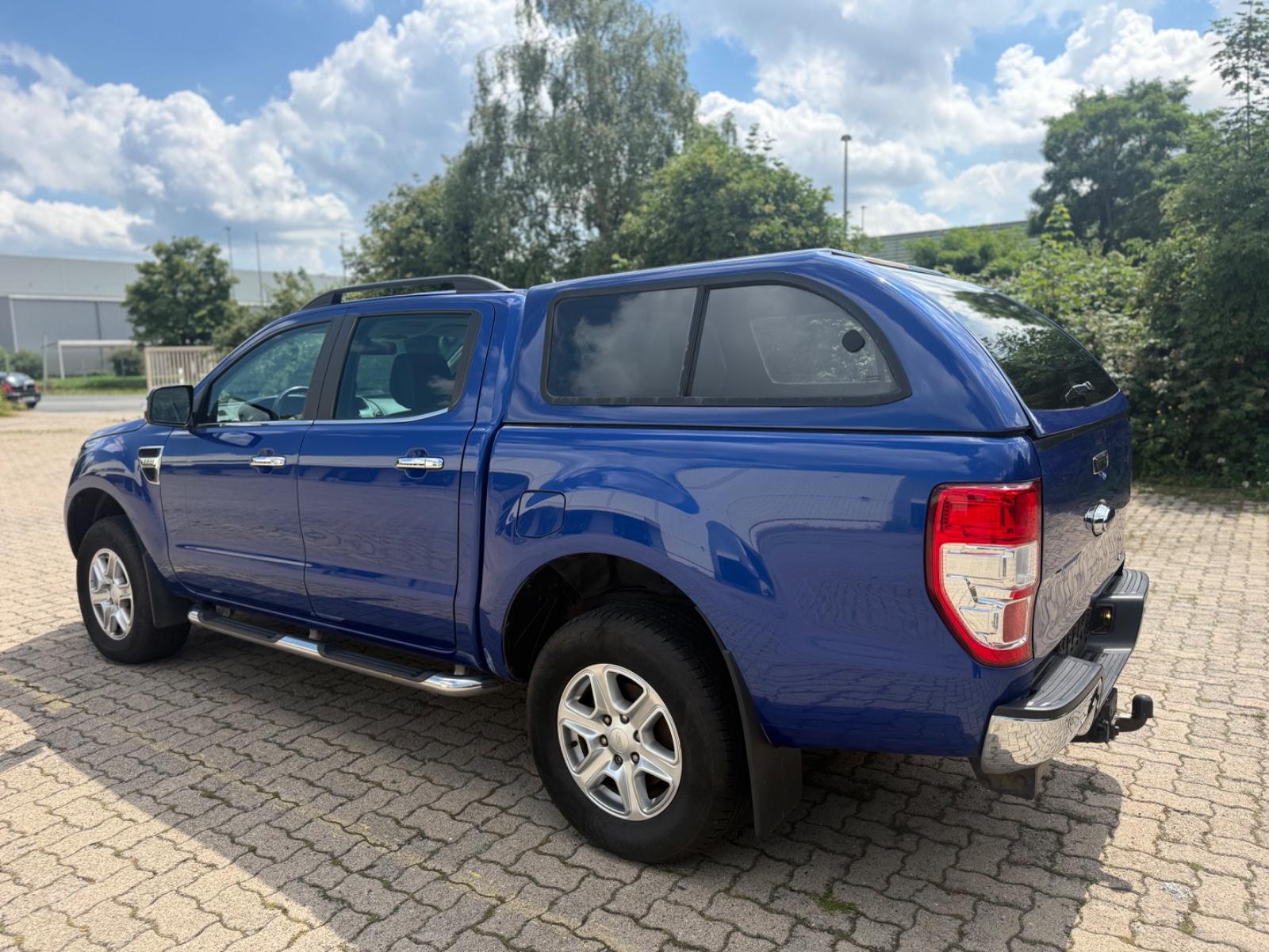 FORD Ranger 2.2 TDCi 150ch Limited Double Cabine - Caméra de recul - Attelage - Sièges chauffants