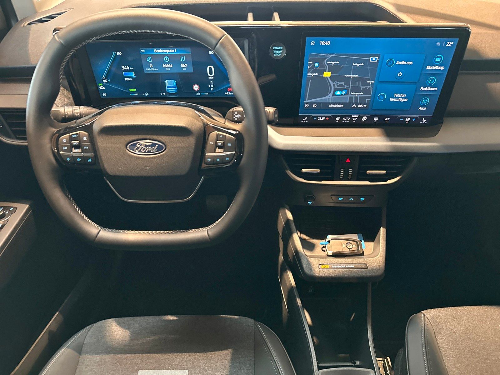 Fahrzeugabbildung Ford Tourneo Courier BEV Active, FAHRASSISTENZPAKET