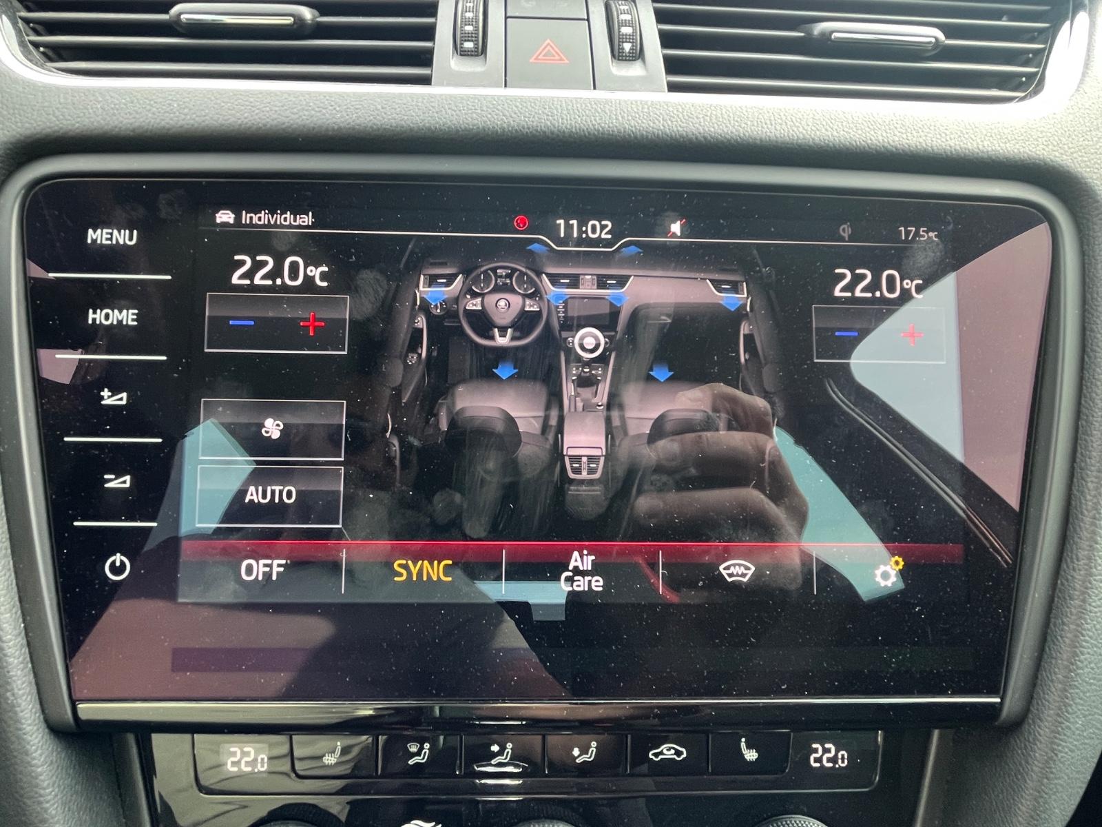 Skoda Octavia Combi RS 245/LED/DAB/ Tiefer!!!!