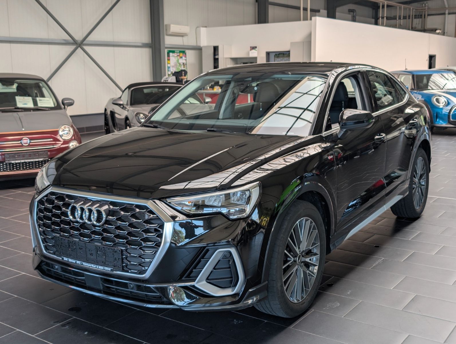 Audi Q3 35 TDI Sportback S tronic S line 8-fach foto 1