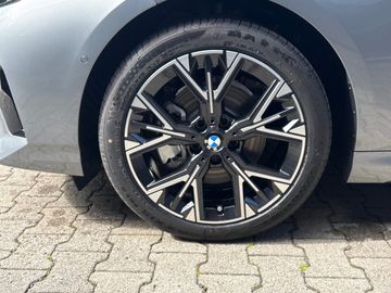 BMW 120 M Sportpaket DAB LED Komfortzg. AHK schw.