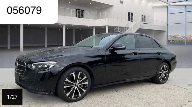 Mercedes-Benz E 300 de Avantgarde LED Widescr Distr.+ Pano Kam