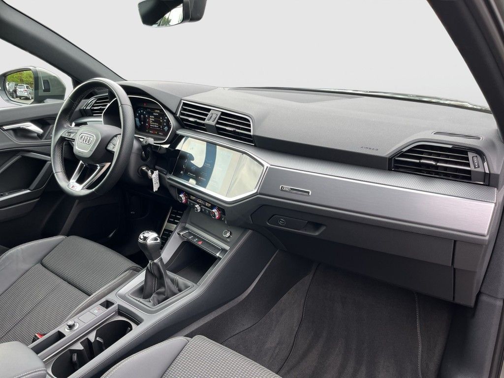Audi Q3 - Bild 19