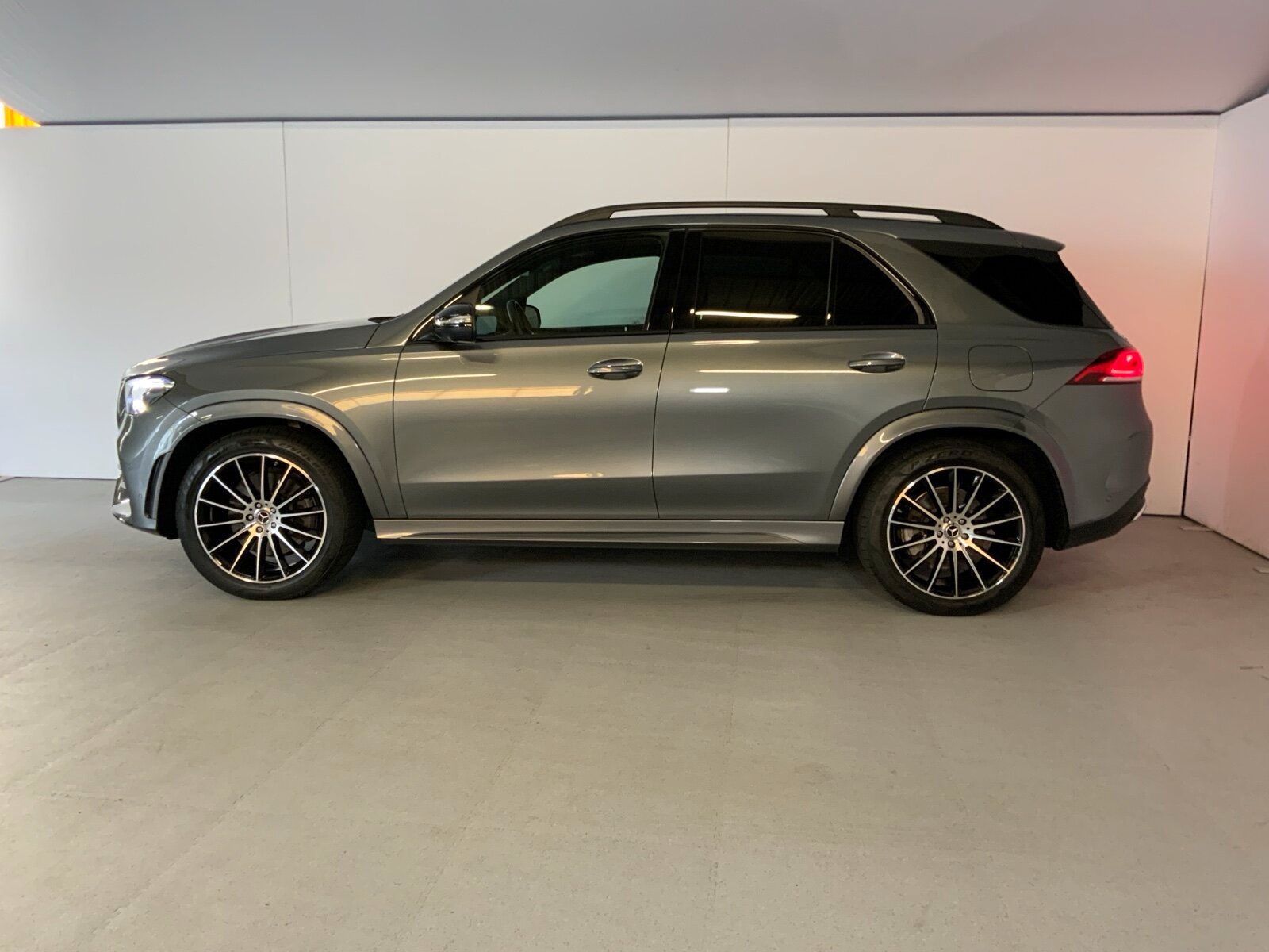 Mercedes-Benz GLE 350 de 4M AMG Night Burm3D AHK DISTRONIC +++ imagem 3