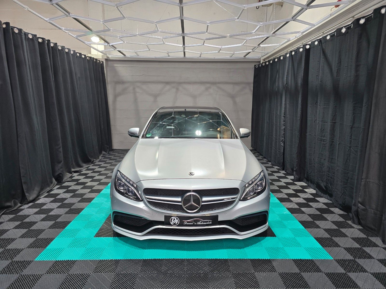 MERCEDES-BENZ C 63 S AMG PERFORMANCE/CARBON/SCHALENSITZE
