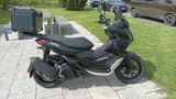 Aprilia SR GT ABS 125 2tkm/Topcase/schwarz - APRILIA SR