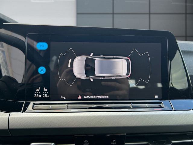 Golf VIII Variant 1.5 eTSI Life *DSG*LED*NAVI*DA