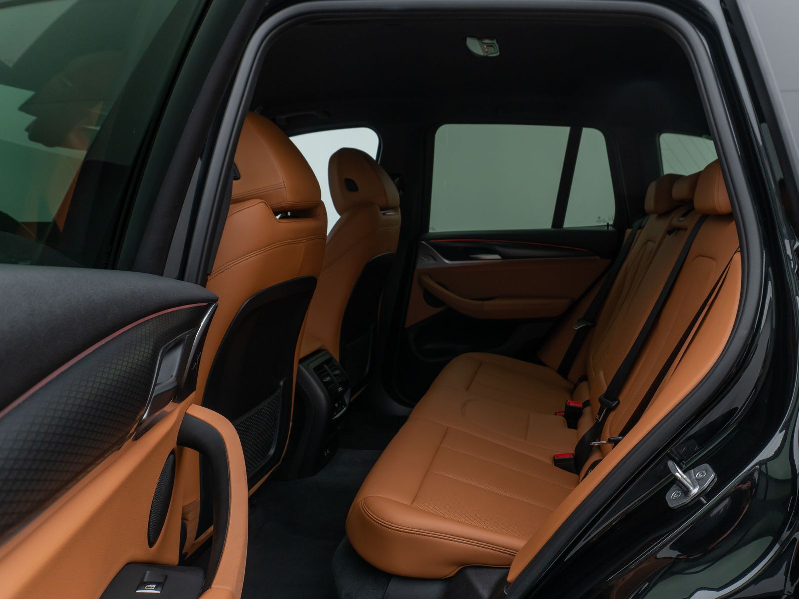 Fahrzeugabbildung BMW X3 xD30i M Sport DAB 360° Komfort Leder 20Zoll