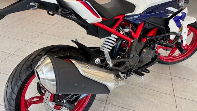 Fahrzeugabbildung BMW G310 R StylePassion/LED