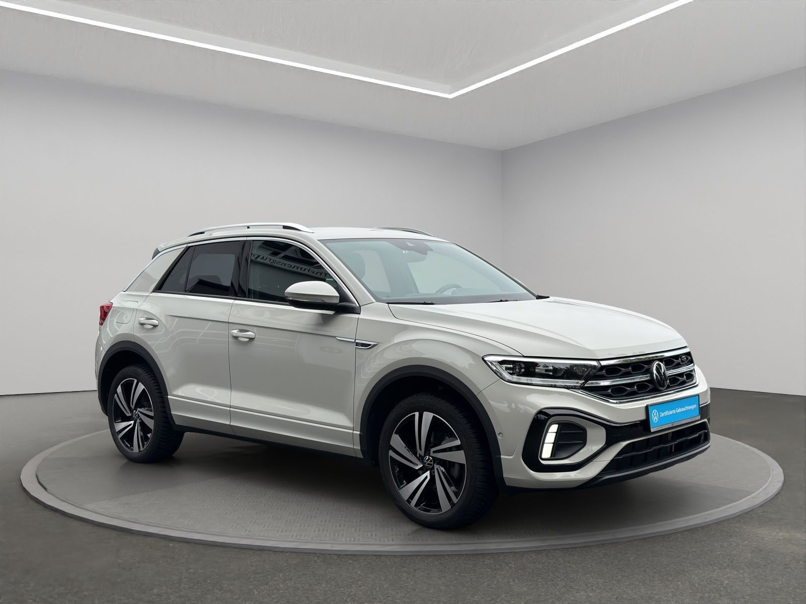 Volkswagen T-Roc 1.5 TSI DSG R-Line LED ACC KAMERA LENKRADH foto 3