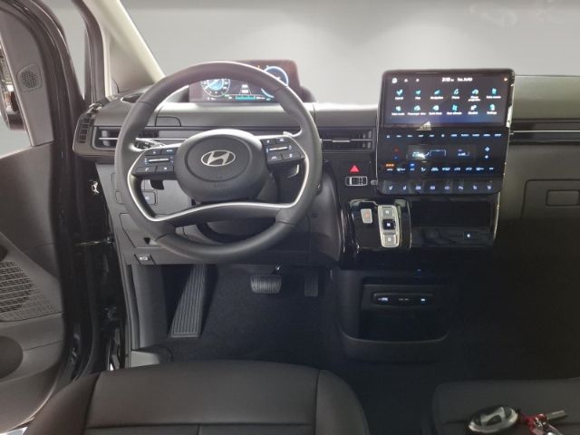 Hyundai STARIA - Bild 10