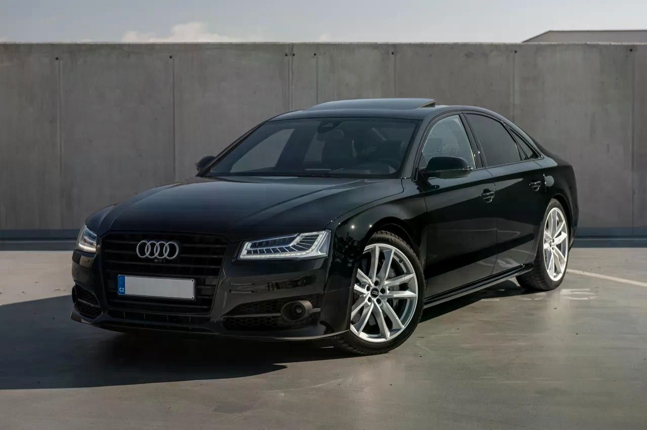 AUDI S8 Plus 4.0 TFSI tiptronic Quattro 