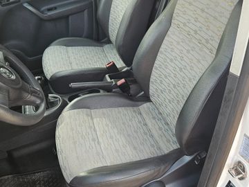 Volkswagen Caddy - 10