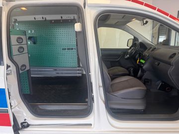 Volkswagen Caddy - 9
