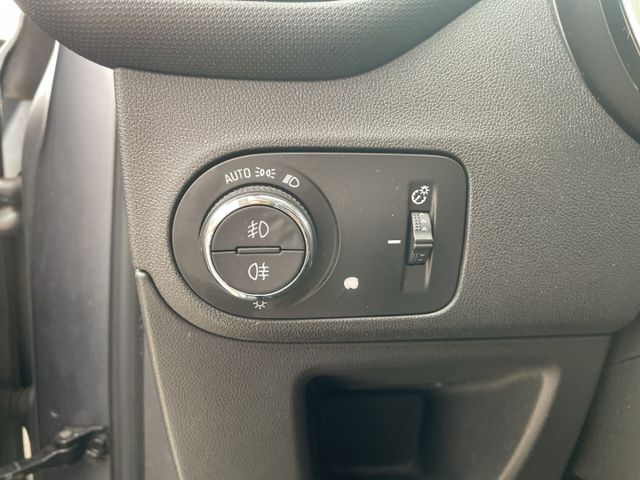 Crossland 1.2 Turbo Automatik INNOVATION LED/GRA