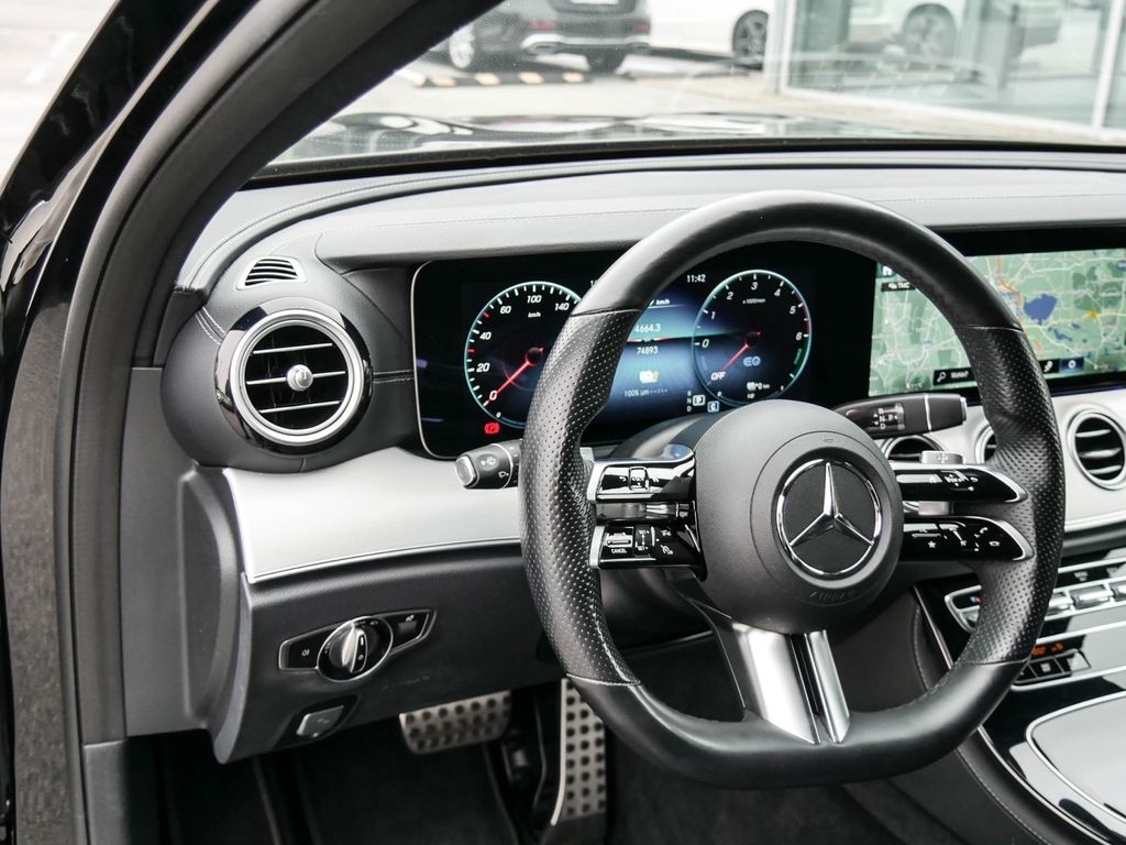 Mercedes-Benz E 300 de T |AMG|DISTR|LED|NAVI|AHK|KAM|MBUX|PTS
