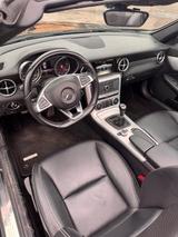 Mercedes-Benz SLC 180 - - Mercedes-Benz SLC 180 Gebrauchtwagen