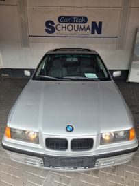 BMW 320 - 10