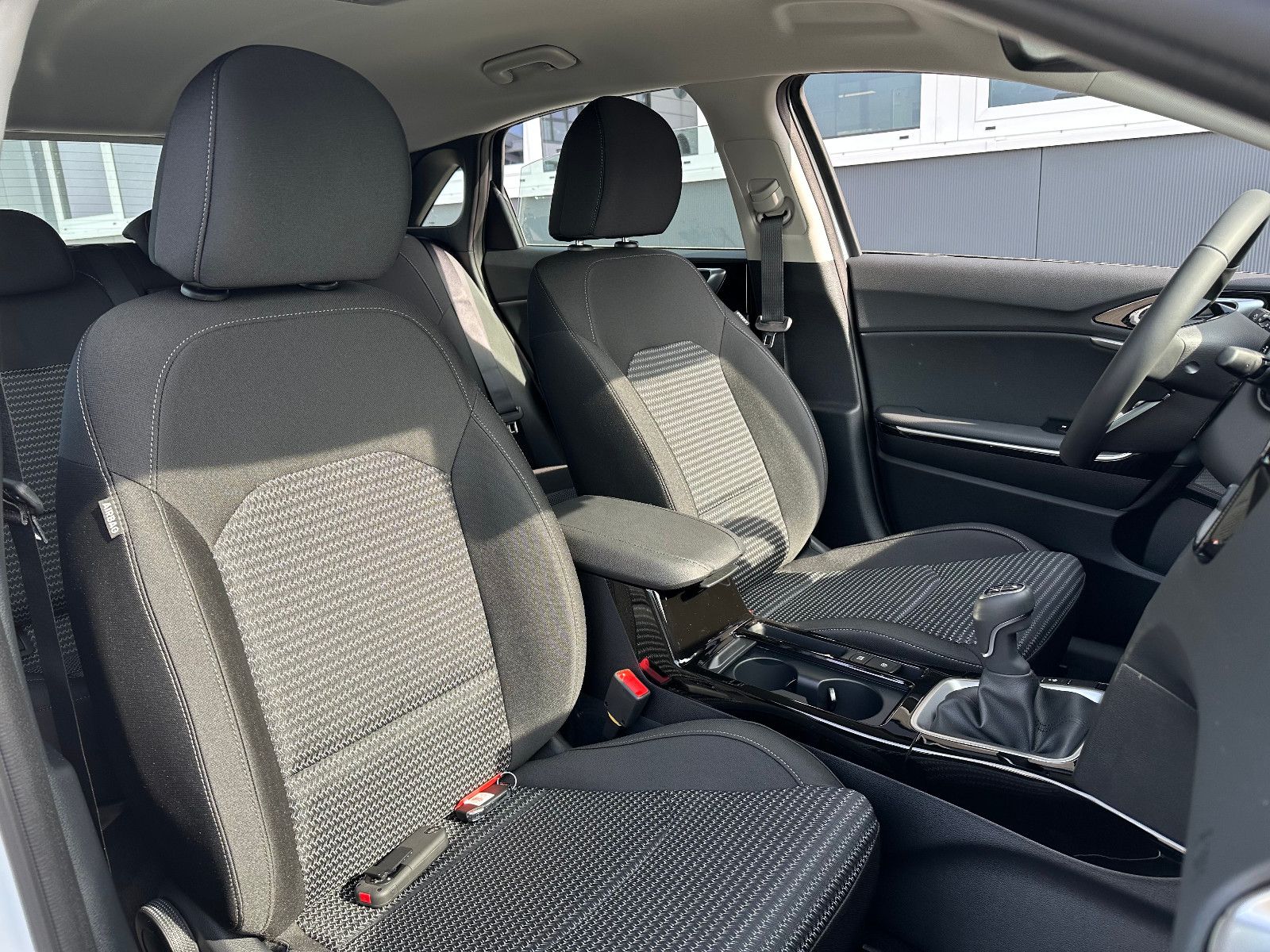 Fahrzeugabbildung Kia cee'd / Ceed 1.0 T-GDI Ultimate Edition MT