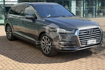 Audi Q7 - 3