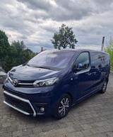 Toyota Proace (Verso) 2,0-l-D-4D 110kW L1 Family Family - blaue Toyota Proace (Verso)