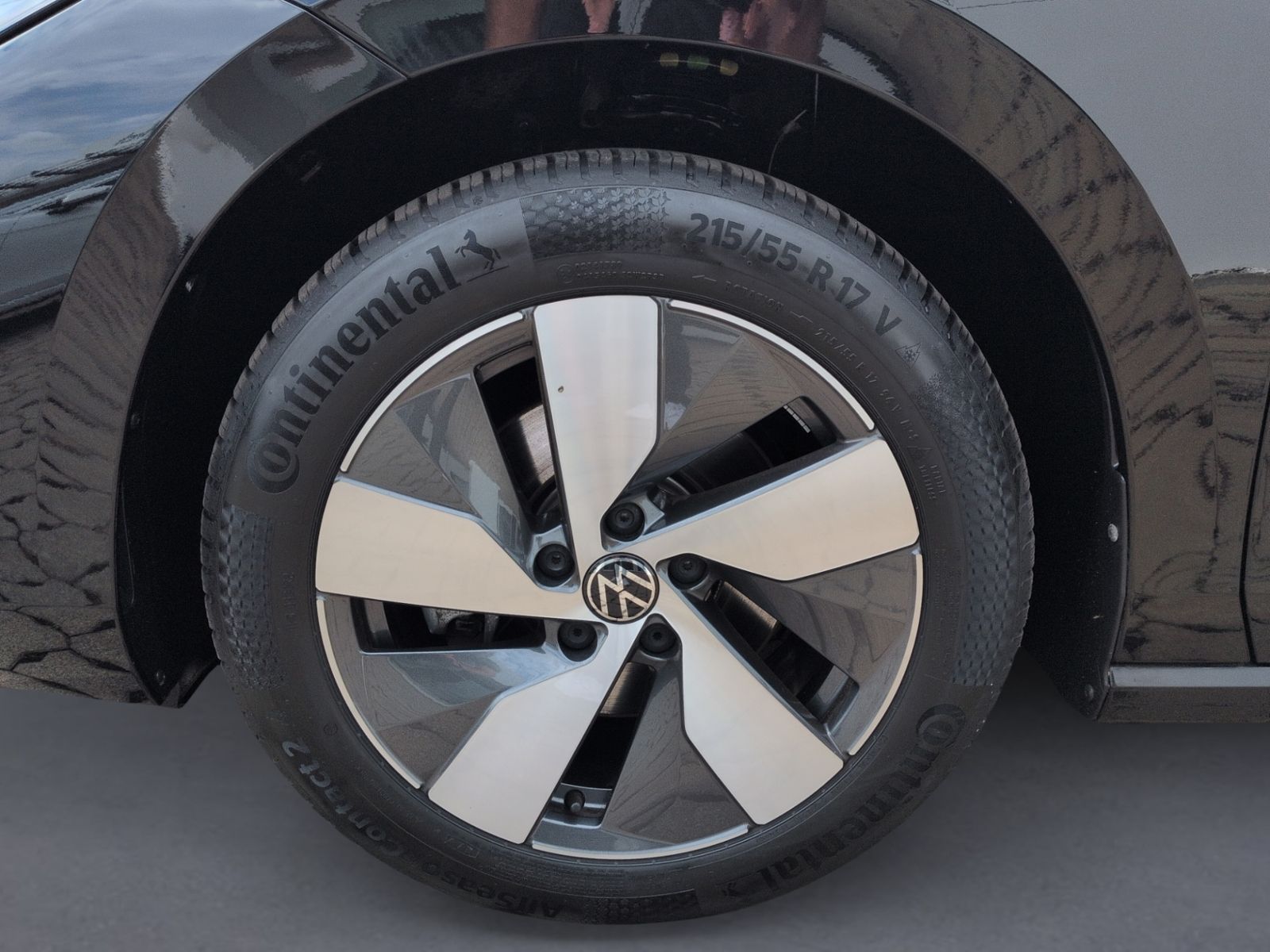 Passat Variant 1.5 eTSI DSG Business AHK+NAVI