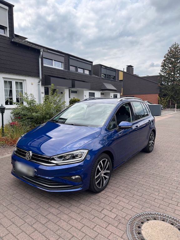 Image of Volkswagen Golf Sportsvan