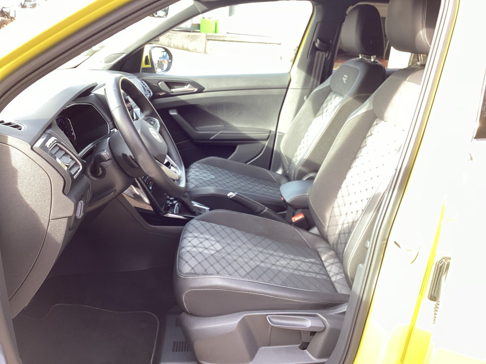 Volkswagen T-Cross - Bild 7